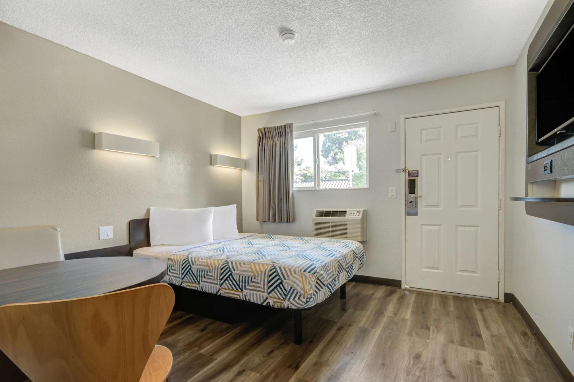 Motel 6-San Jose, Ca - Airport Luaran gambar