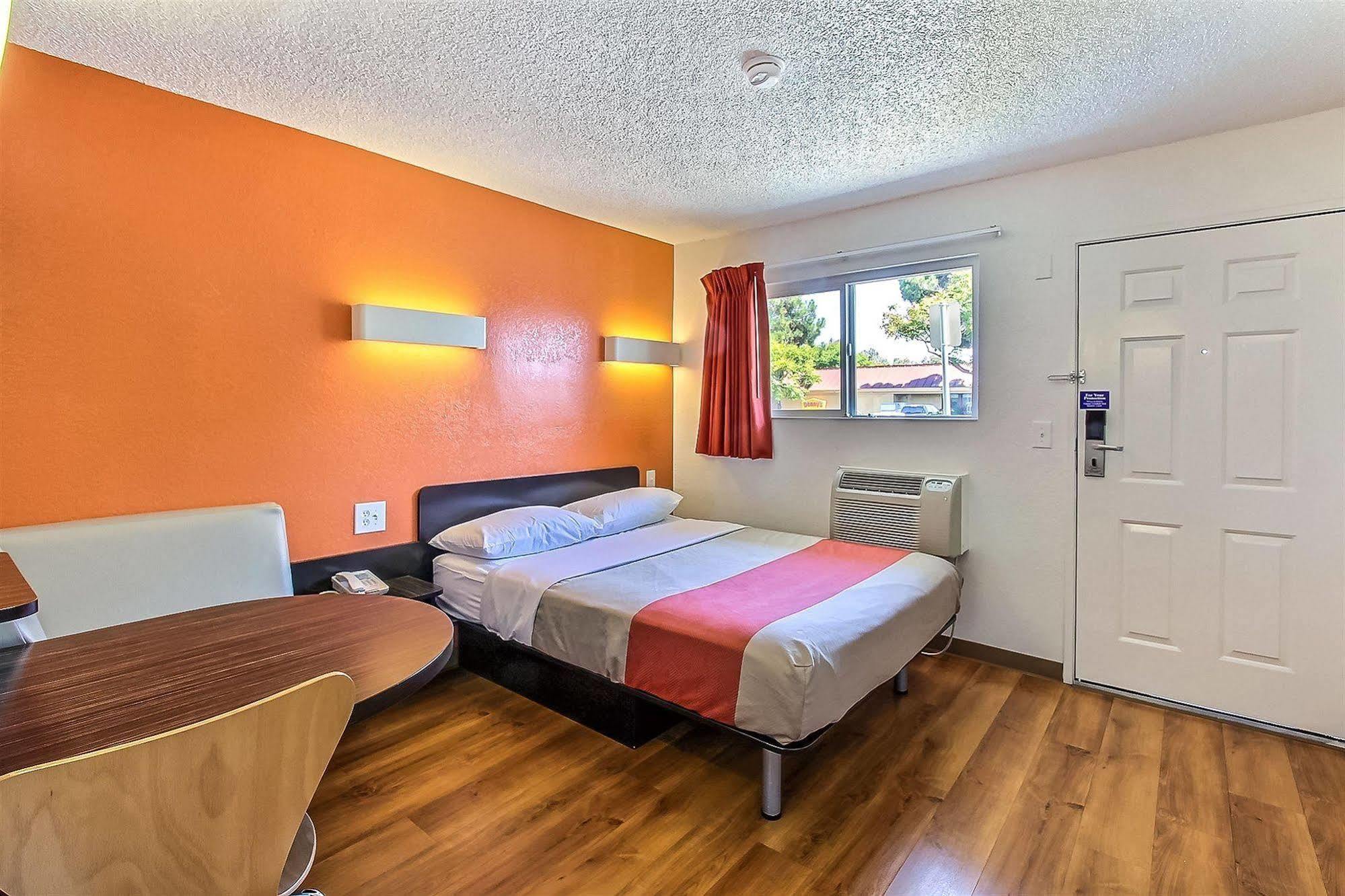 Motel 6-San Jose, Ca - Airport Luaran gambar